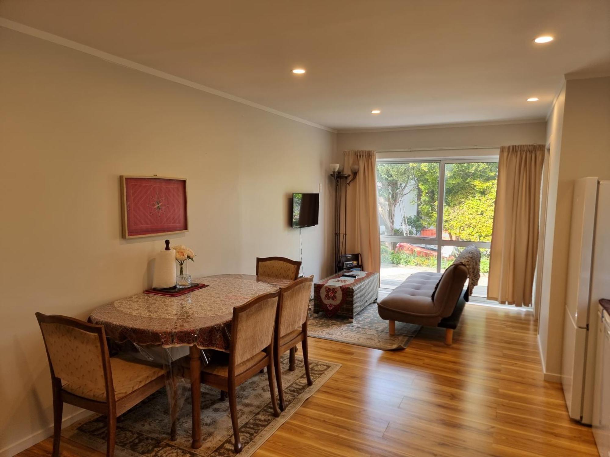 Entire Ground Floor With Full-Privacy And Family-Friendly Popular To Ferry Catchers Wellington Exterior photo